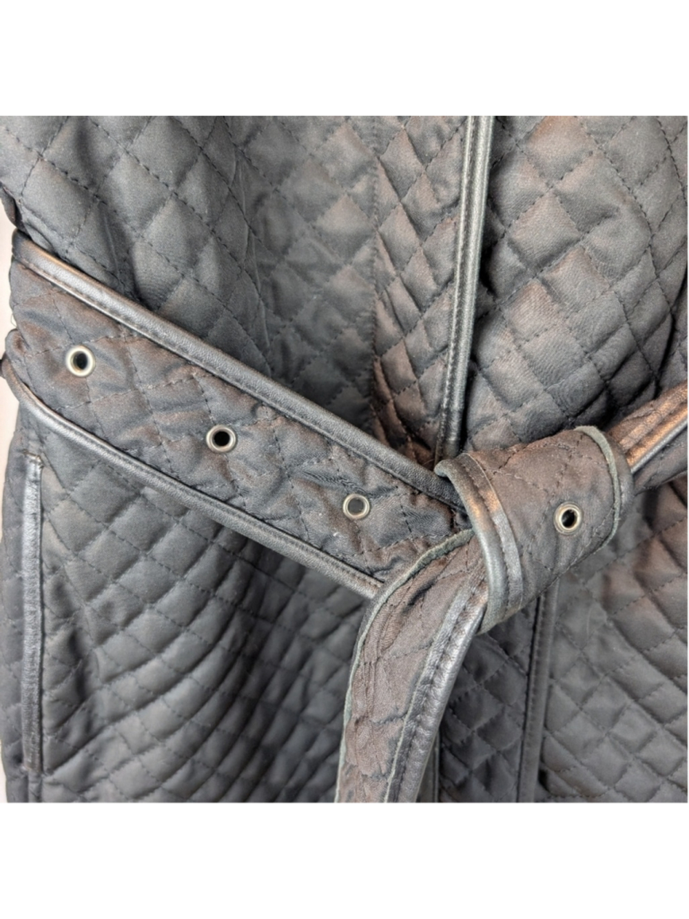 Burberry Quilted Black Belted Women's Coat size S in VGUC - Picture 9 of 16